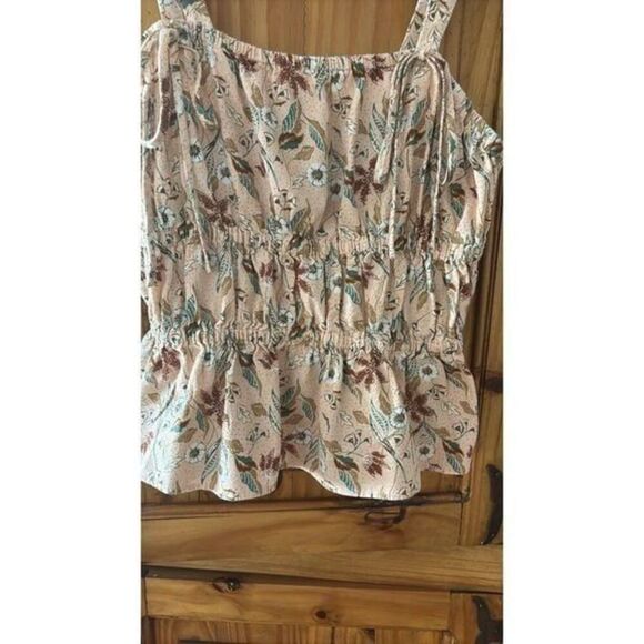 Universal Thread Floral Print Tank Top - Picture 6 of 6